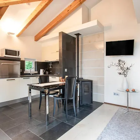 בית חווה D'olivia Lovely Homes Cela (Leira)