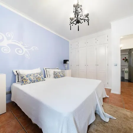 D'olivia Lovely Homes Country house
